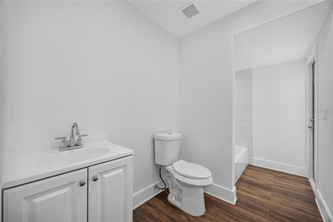 House in Fort Myers, Florida 3 bedrooms, 151.06 sq.m. № 2266695 - photo 28