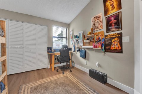 Copropriété à vendre à Plantation, Floride: 2 chambres, 118.17 m2 № 1957790 - photo 28