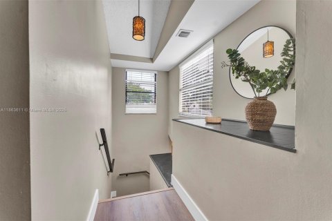 Copropriété à vendre à Plantation, Floride: 2 chambres, 118.17 m2 № 1957790 - photo 7