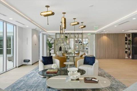 Condominio en venta en Tampa, Florida, 2 dormitorios, 217.76 m2 № 2225524 - foto 10