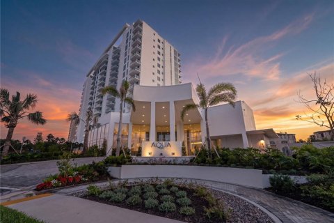 Condominio en venta en Tampa, Florida, 2 dormitorios, 217.76 m2 № 2225524 - foto 5