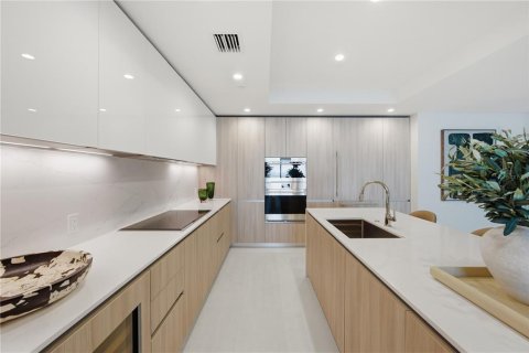 Condominio en venta en Tampa, Florida, 2 dormitorios, 217.76 m2 № 2225524 - foto 4