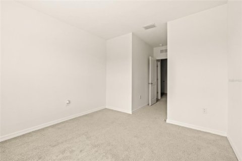 Townhouse in Wesley Chapel, Florida 3 bedrooms, 155.43 sq.m. № 1508105 - photo 30