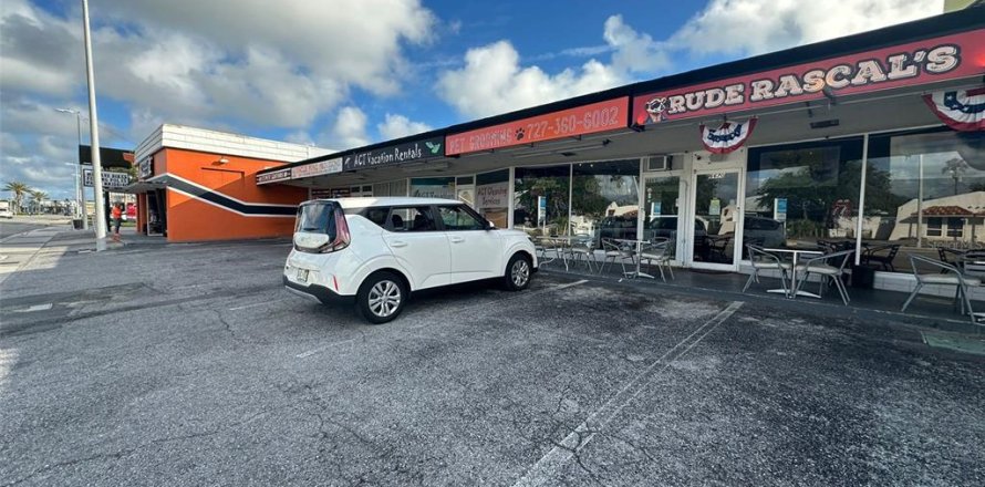 Immobilier commercial à Saint Pete Beach, Floride 66.7 m2 № 1736861