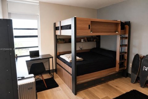 Condo in Miami, Florida, 2 bedrooms № 2178715 - photo 20