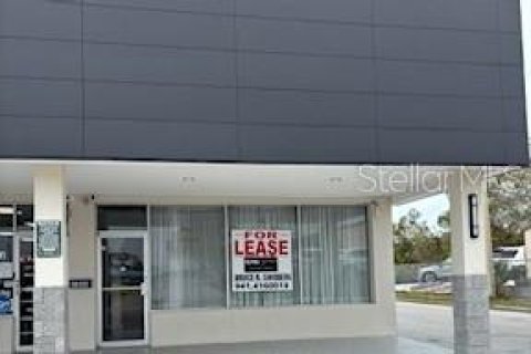 Commercial property in Bradenton, Florida № 1434332 - photo 3