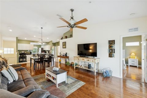 Condominio en venta en Bradenton, Florida, 2 dormitorios, 129.88 m2 № 1765752 - foto 5