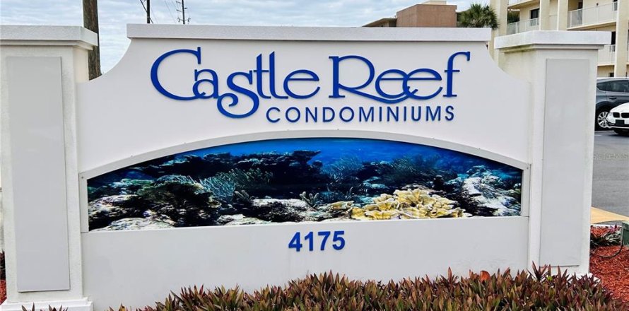 Condo in New Smyrna Beach, Florida, 1 bedroom № 1338168