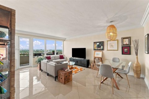 Copropriété à vendre à Fort Lauderdale, Floride: 1 chambre, 74.32 m2 № 2426053 - photo 8