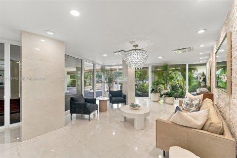 Copropriété à vendre à Fort Lauderdale, Floride: 1 chambre, 74.32 m2 № 2426053 - photo 2