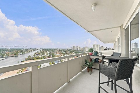 Copropriété à vendre à Fort Lauderdale, Floride: 1 chambre, 74.32 m2 № 2426053 - photo 13
