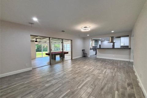 House in Bradenton, Florida 4 bedrooms, 338.54 sq.m. № 1746689 - photo 8