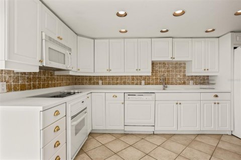 Copropriété à vendre à Tampa, Floride: 3 chambres, 185.43 m2 № 1898682 - photo 17