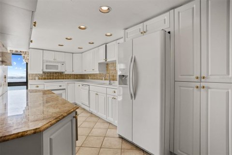 Copropriété à vendre à Tampa, Floride: 3 chambres, 185.43 m2 № 1898682 - photo 13