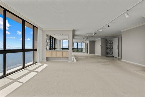 Copropriété à vendre à Tampa, Floride: 3 chambres, 185.43 m2 № 1898682 - photo 7