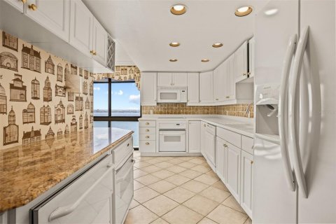 Copropriété à vendre à Tampa, Floride: 3 chambres, 185.43 m2 № 1898682 - photo 12