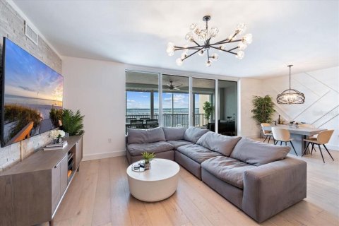 Condo in Fort Myers, Florida, 3 bedrooms  № 1773557 - photo 12