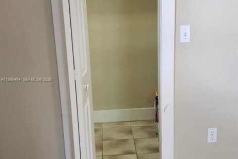 Купить виллу или дом в Хайалиа, Флорида 4 спальни, 183.02м2, № 2060853 - фото 25