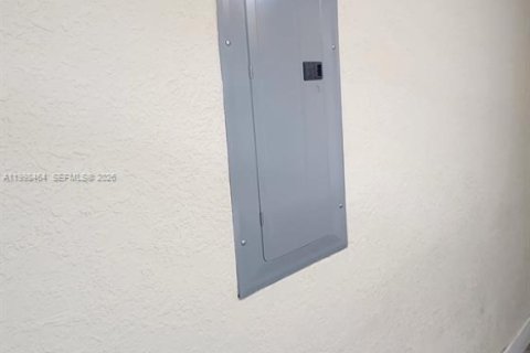 Купить виллу или дом в Хайалиа, Флорида 4 спальни, 183.02м2, № 2060853 - фото 29