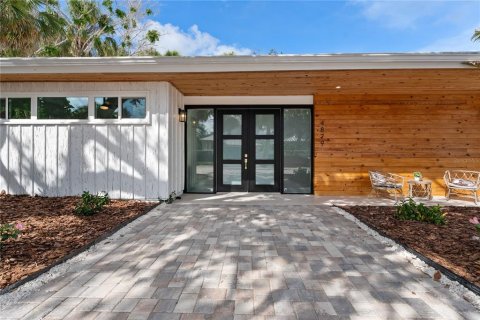 Villa ou maison à louer à Sarasota, Floride: 4 chambres, 227.61 m2 № 1816660 - photo 4