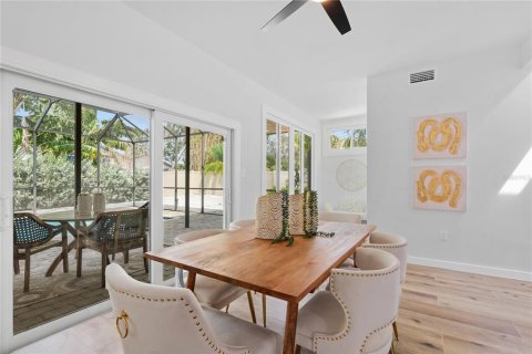 Villa ou maison à louer à Sarasota, Floride: 4 chambres, 227.61 m2 № 1816660 - photo 15