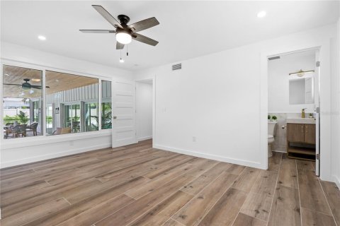 Villa ou maison à louer à Sarasota, Floride: 4 chambres, 227.61 m2 № 1816660 - photo 28