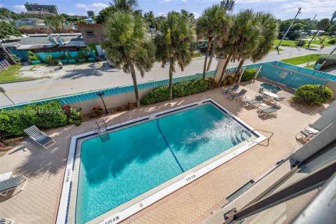 Copropriété à louer à Hutchinson Island South, Floride: 3 chambres, 170.94 m2 № 2047952 - photo 22