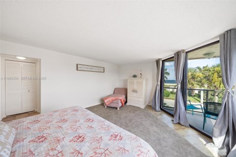 Copropriété à louer à Hutchinson Island South, Floride: 3 chambres, 170.94 m2 № 2047952 - photo 13