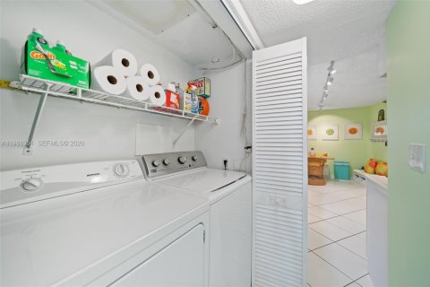 Copropriété à louer à Hutchinson Island South, Floride: 3 chambres, 170.94 m2 № 2047952 - photo 11