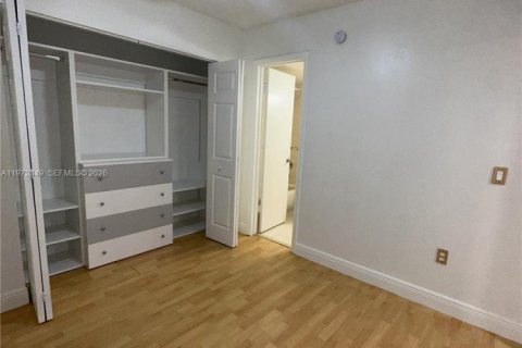 Купить кондоминиум в Майами, Флорида 2 спальни, 86.86м2, № 2033907 - фото 12