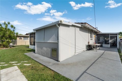 Immobilier commercial à vendre à Miami, Floride: 195.65 m2 № 2240471 - photo 30