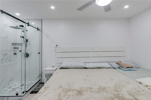 Immobilier commercial à vendre à Miami, Floride: 195.65 m2 № 2240471 - photo 19