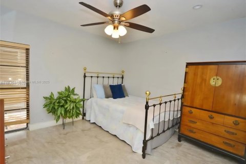 Touwnhouse à vendre à Miami Lakes, Floride: 3 chambres, 135.64 m2 № 1928429 - photo 6