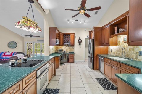 Casa en venta en Orlando, Florida, 3 dormitorios, 218.13 m2 № 1907401 - foto 15