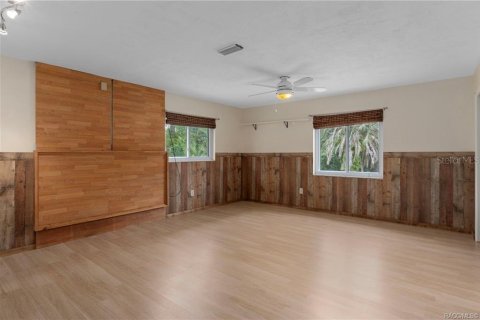 House in Inverness, Florida 2 bedrooms, 122.35 sq.m. № 1914562 - photo 16