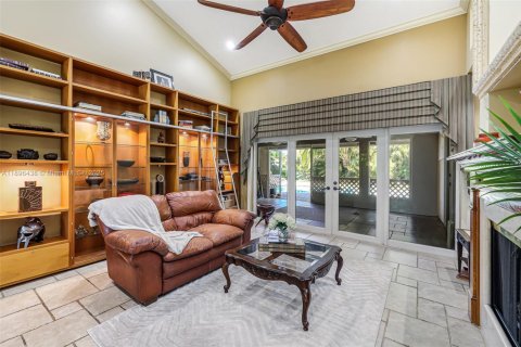 Casa en venta en Plantation, Florida, 4 dormitorios, 250.65 m2 № 1948072 - foto 10