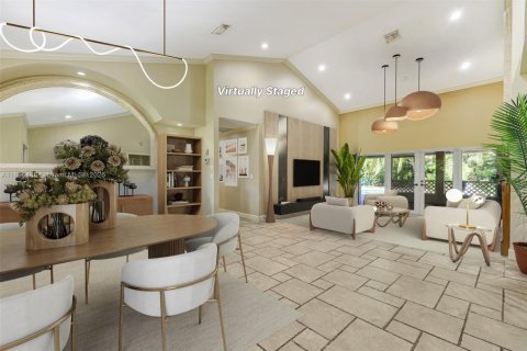 Casa en venta en Plantation, Florida, 4 dormitorios, 250.65 m2 № 1948072 - foto 3