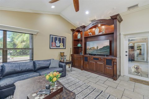 Casa en venta en Plantation, Florida, 4 dormitorios, 250.65 m2 № 1948072 - foto 23