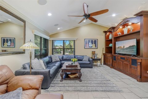 Casa en venta en Plantation, Florida, 4 dormitorios, 250.65 m2 № 1948072 - foto 22