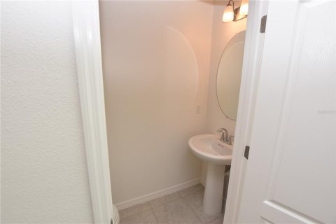 Touwnhouse à louer à Lakeland, Floride: 3 chambres, 157.38 m2 № 2425955 - photo 16