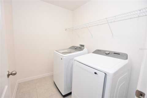 Touwnhouse à louer à Lakeland, Floride: 3 chambres, 157.38 m2 № 2425955 - photo 21