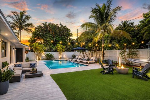 Immobilier commercial à Deerfield Beach, Floride 220.36 m2 № 2245631