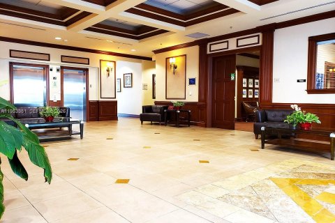 Кондоминиум с 1 спальней в Майами, Флорида № 2023751