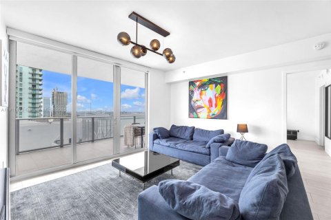 Condominio en venta en Miami, Florida, 2 dormitorios, 107.86 m2 № 2013381 - foto 3