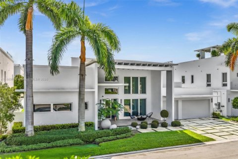 Villa ou maison à vendre à Doral, Floride: 5 chambres, 337.98 m2 № 1979433 - photo 6