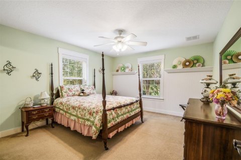 House in Umatilla, Florida 4 bedrooms, 373 sq.m. № 1789194 - photo 28