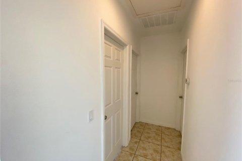 House in Kissimmee, Florida 3 bedrooms, 138.42 sq.m. № 1906486 - photo 9
