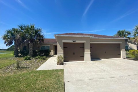 House in Kissimmee, Florida 3 bedrooms, 138.42 sq.m. № 1906486 - photo 1
