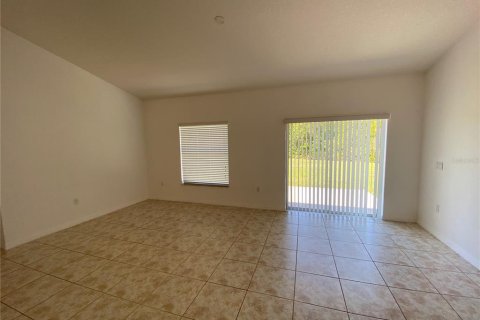 House in Kissimmee, Florida 3 bedrooms, 138.42 sq.m. № 1906486 - photo 6