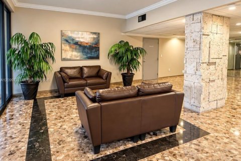 Copropriété à louer à North Miami, Floride: 2 chambres, 117.06 m2 № 2397557 - photo 19